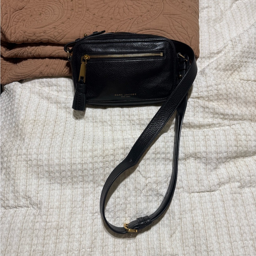 Marc Jacobs Black Leather Crossbody Bag